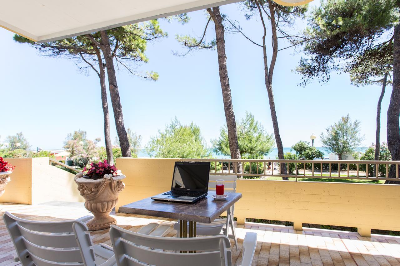 Hotel Abruzzo Пінето Екстер'єр фото