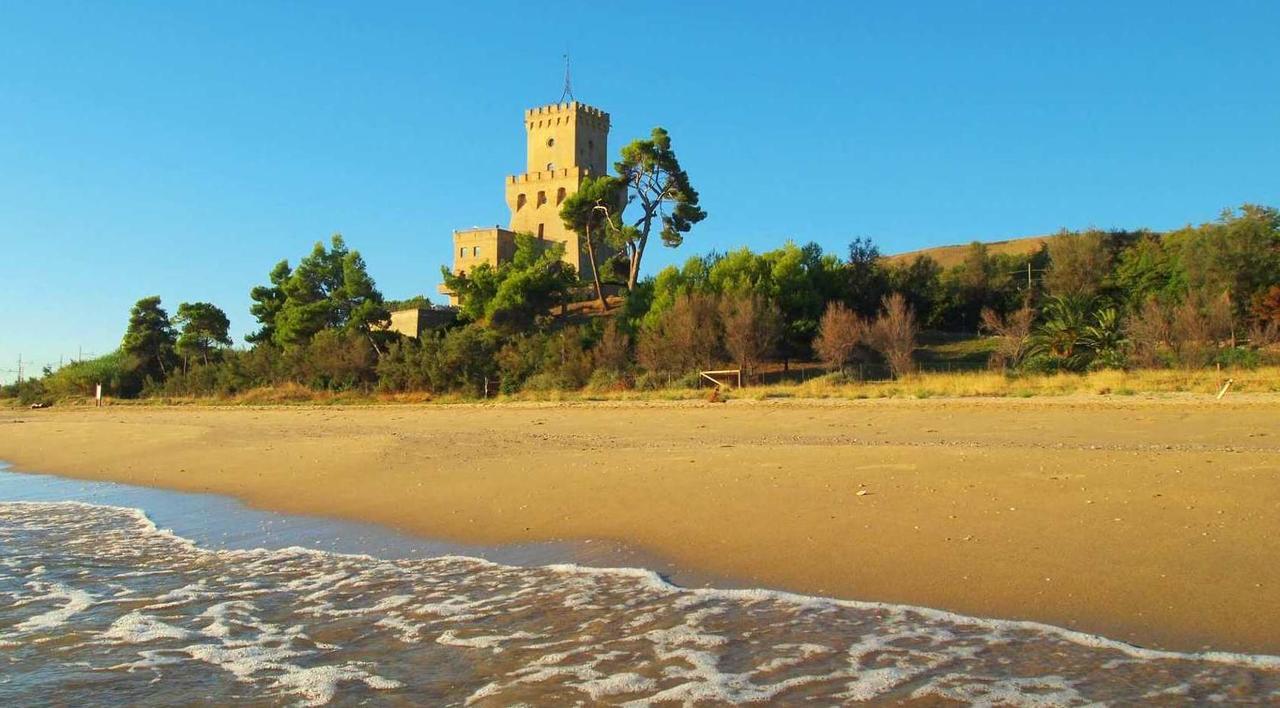 Hotel Abruzzo Пінето Екстер'єр фото