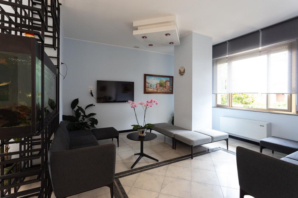 Hotel Abruzzo Пінето Екстер'єр фото
